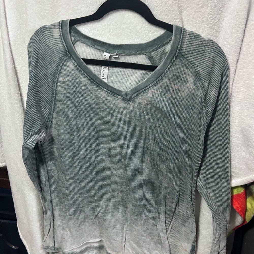 Green long sleeve shirt